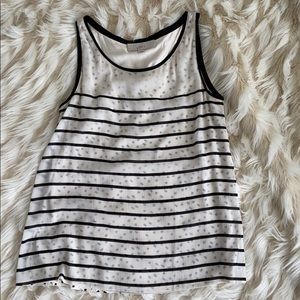 Loft sleeveless blouse size medium
